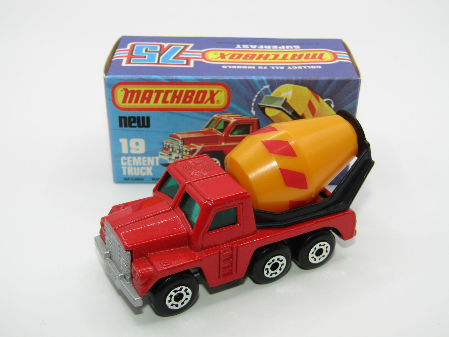 Matchbox Superfast No 19C Cement Truck - SILVER PAINTED Base