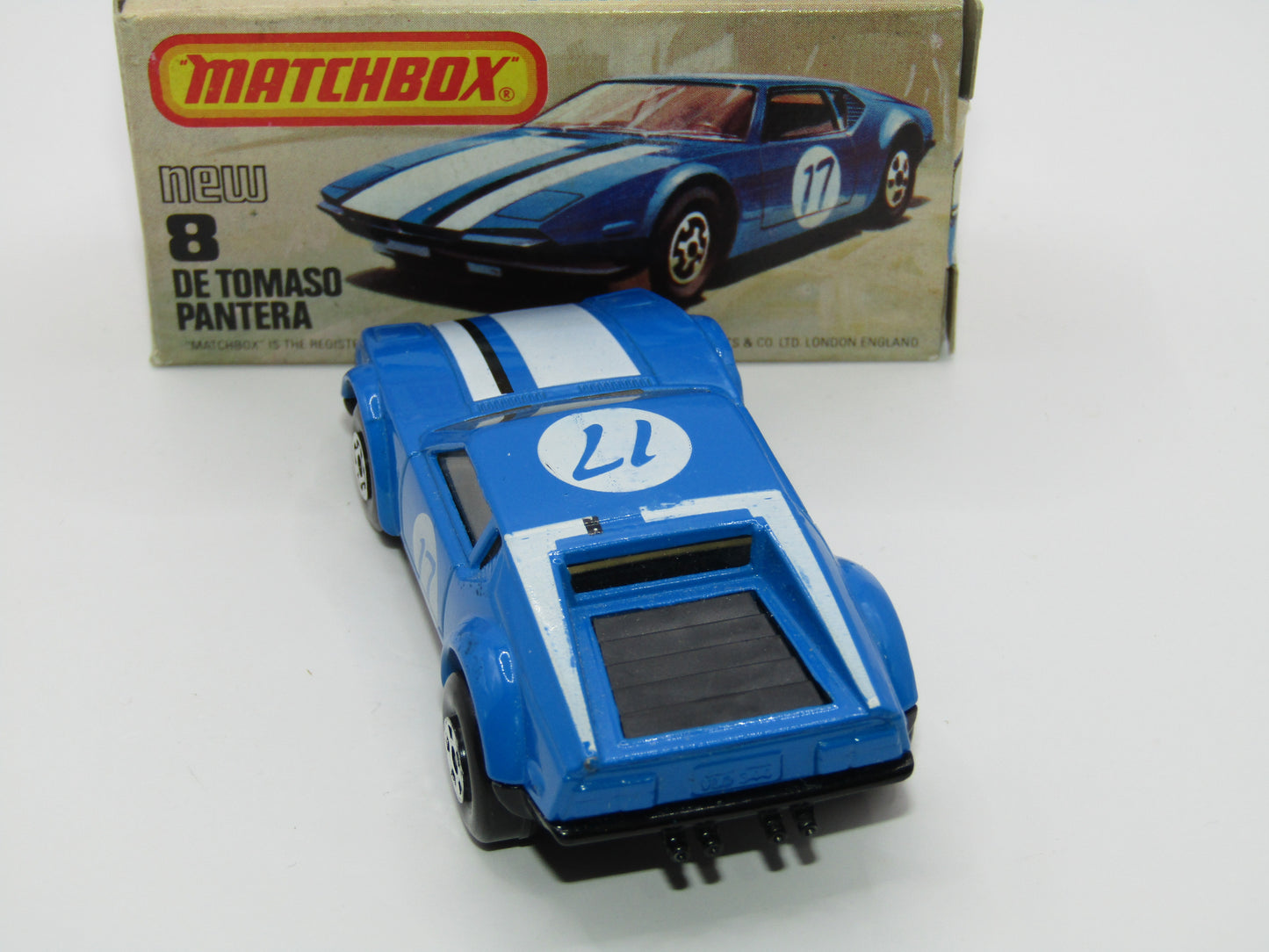 Matchbox Superfast No 8D De Tomaso Pantera, GLOSS BLACK BASE, USA Picture Box
