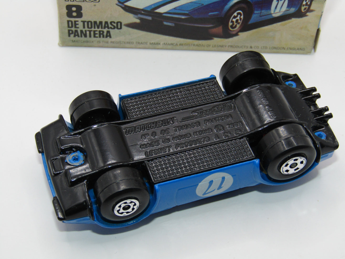Matchbox Superfast No 8D De Tomaso Pantera, GLOSS BLACK BASE, USA Picture Box