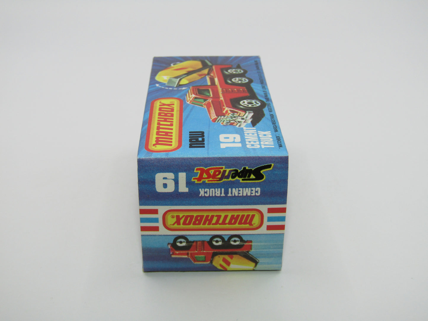 Matchbox Superfast No 19C Cement Truck - BLUE WINDOWS Lemon Barrel