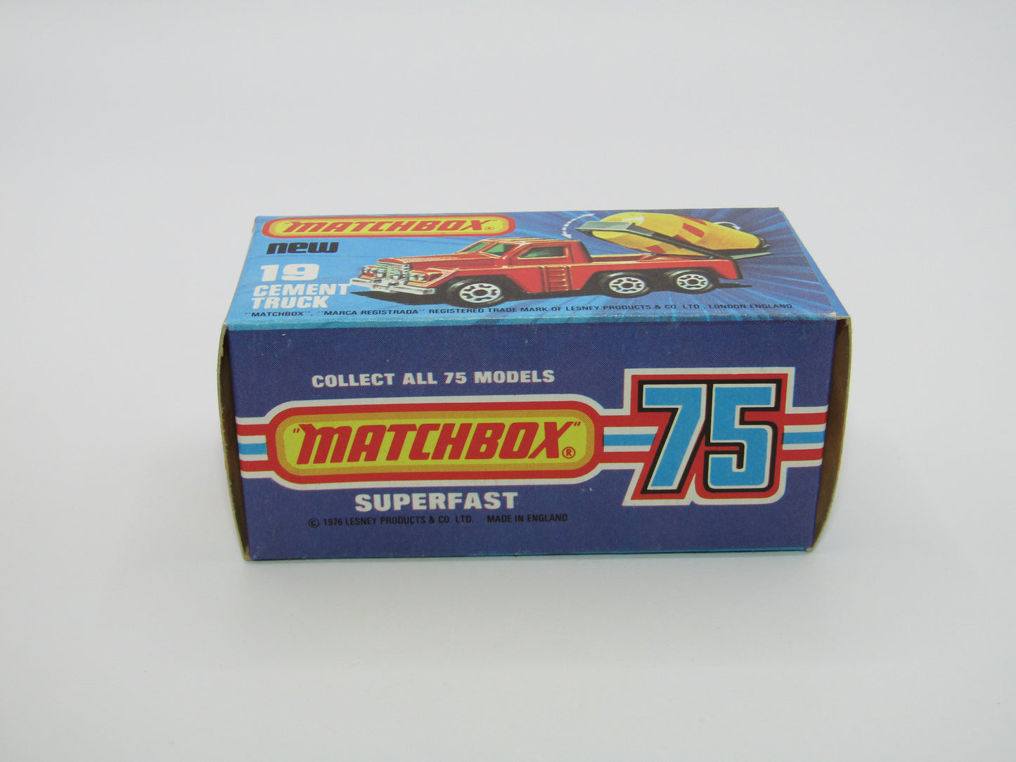 Matchbox Superfast No 19C Cement Truck - BLUE WINDOWS Lemon Barrel
