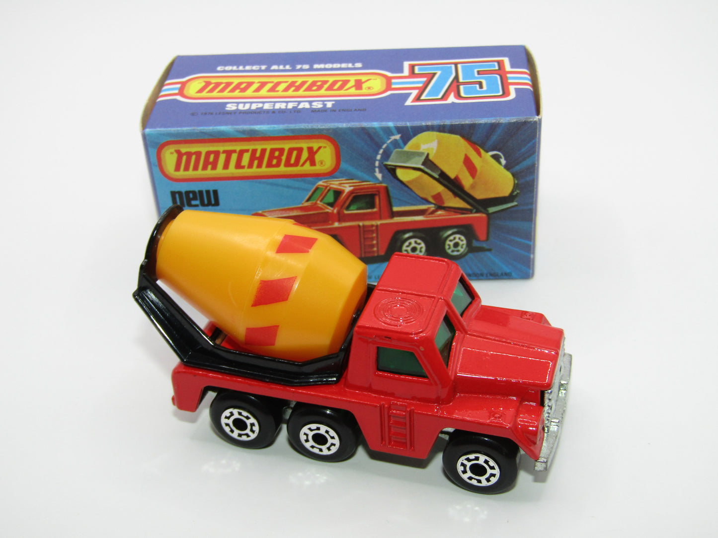Matchbox Superfast No 19C Cement Truck - REVERSED Barrel Stripe