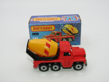 Matchbox Superfast No 19C Cement Truck - NO WINDOWS Fitted