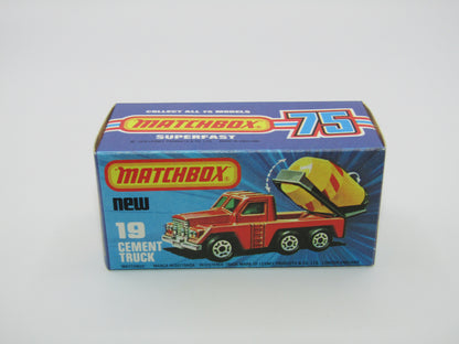 Matchbox Superfast No 19C Cement Truck - NO WINDOWS Fitted
