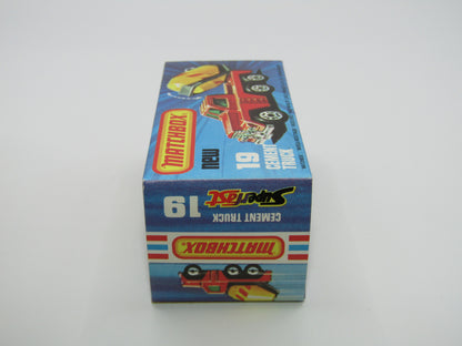 Matchbox Superfast No 19C Cement Truck - NO WINDOWS Fitted