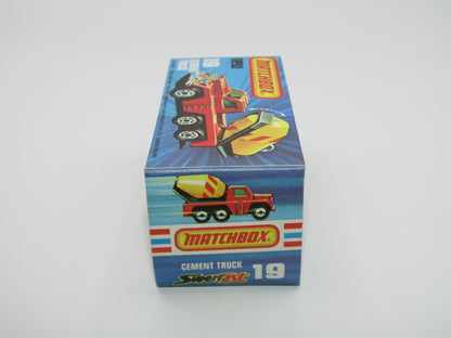 Matchbox Superfast No 19C Cement Truck - NO WINDOWS Fitted