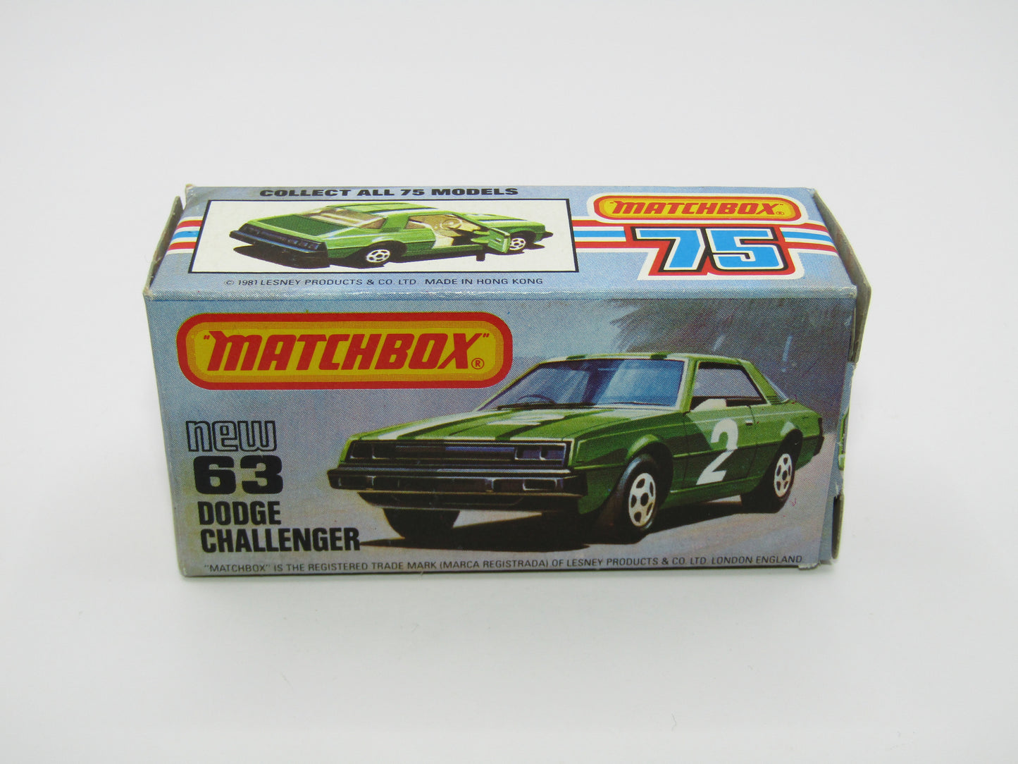 Matchbox Superfast No 63D Dodge Challenger, WHITE Interior, MALTESE Cross Wheels , USA Picture Box