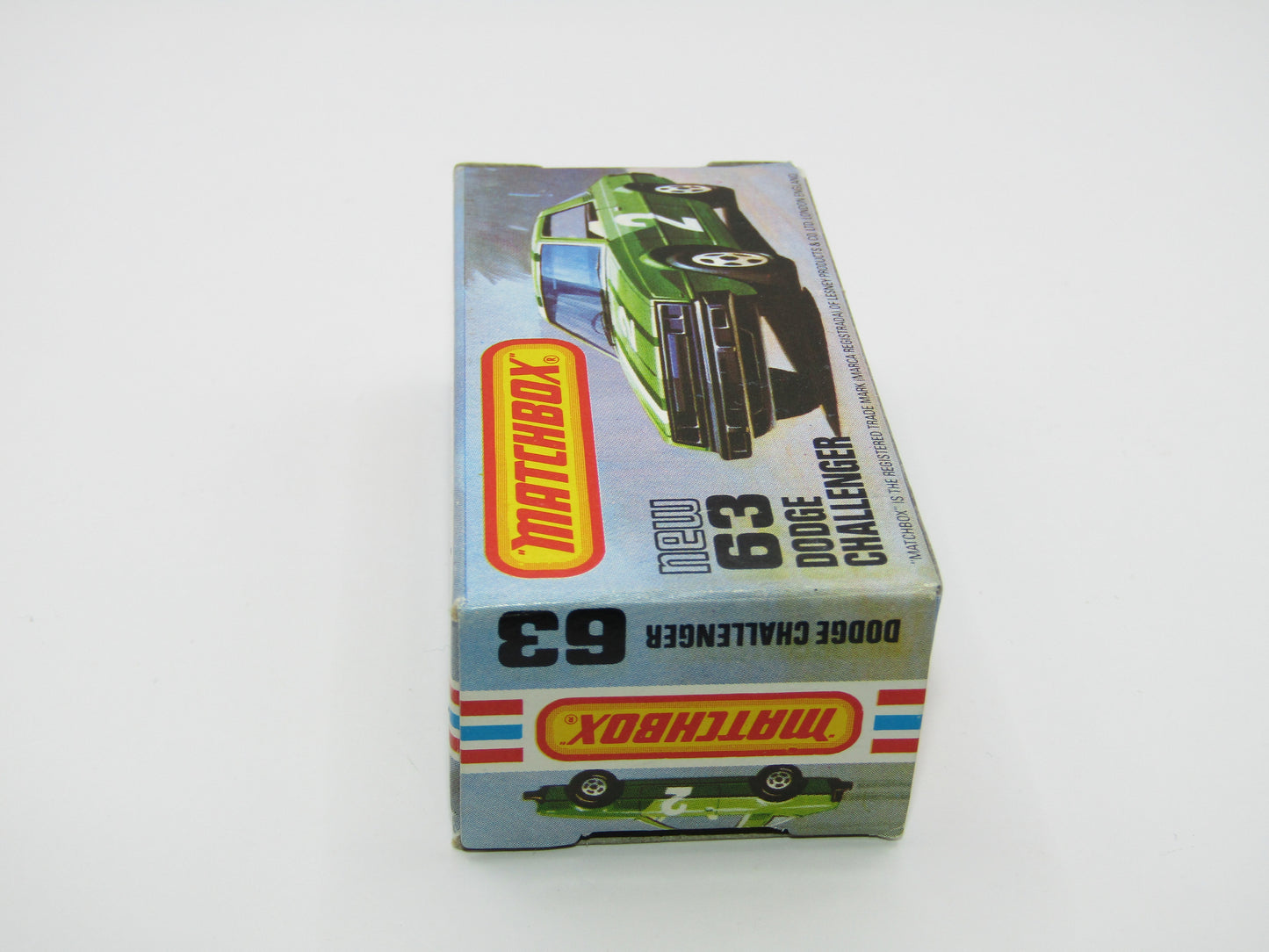 Matchbox Superfast No 63D Dodge Challenger, WHITE Interior, MALTESE Cross Wheels , USA Picture Box