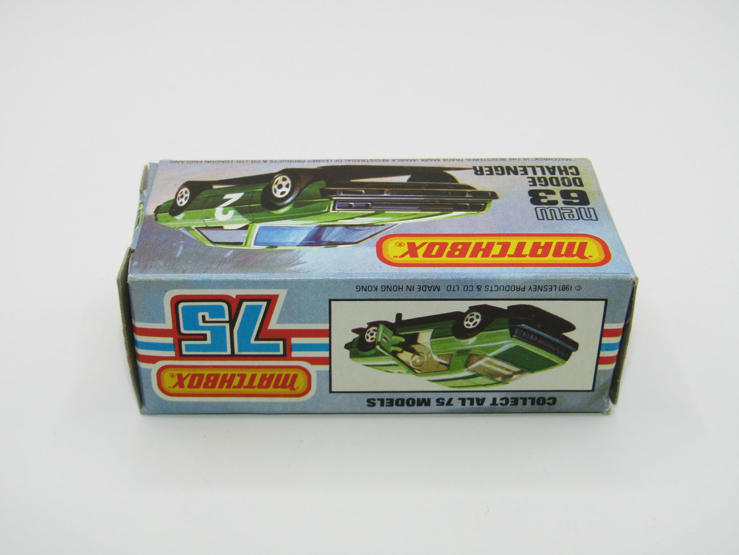 Matchbox Superfast No 63D Dodge Challenger, WHITE Interior, MALTESE Cross Wheels , USA Picture Box
