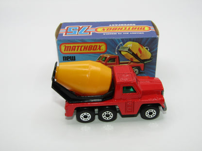 Matchbox Superfast No 19C Cement Truck Plain Barrel - No Stripes