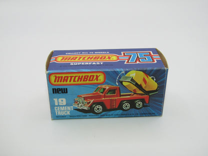Matchbox Superfast No 19C Cement Truck Plain Barrel - No Stripes