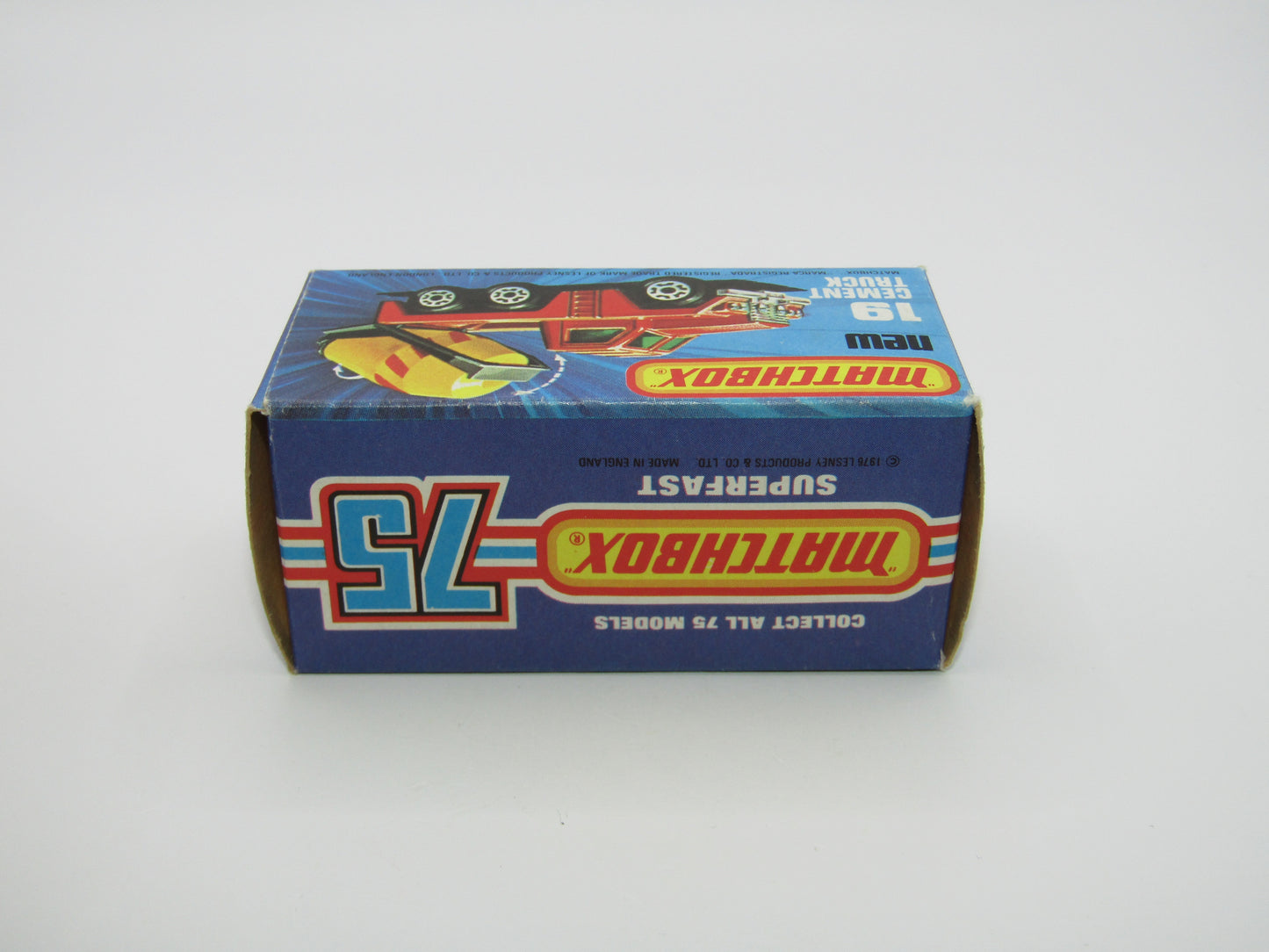 Matchbox Superfast No 19C Cement Truck Plain Barrel - No Stripes