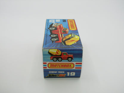 Matchbox Superfast No 19C Cement Truck Plain Barrel - No Stripes