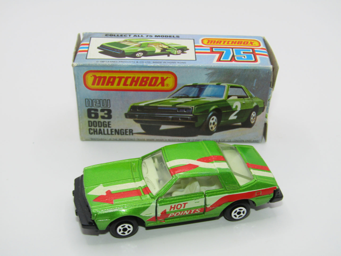 Matchbox Superfast No 63D Dodge Challenger Cast, Galant Eterna Base, Hot Points Tampo , USA Picture Box