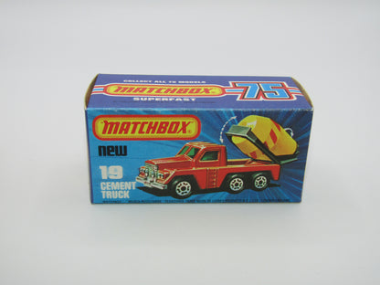 Matchbox Superfast No 19C Cement Truck PURPLE Windows GREY Barrel