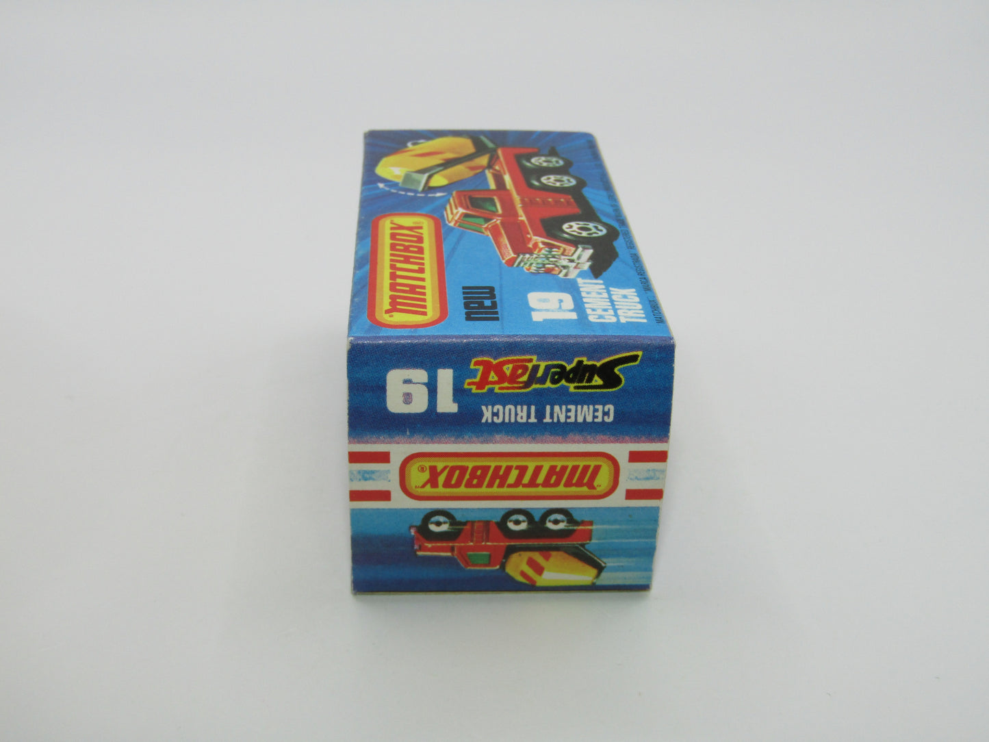 Matchbox Superfast No 19C Cement Truck PURPLE Windows GREY Barrel