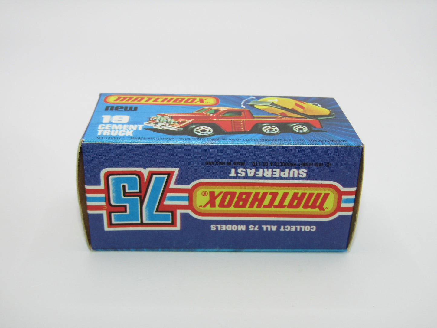Matchbox Superfast No 19C Cement Truck PURPLE Windows GREY Barrel