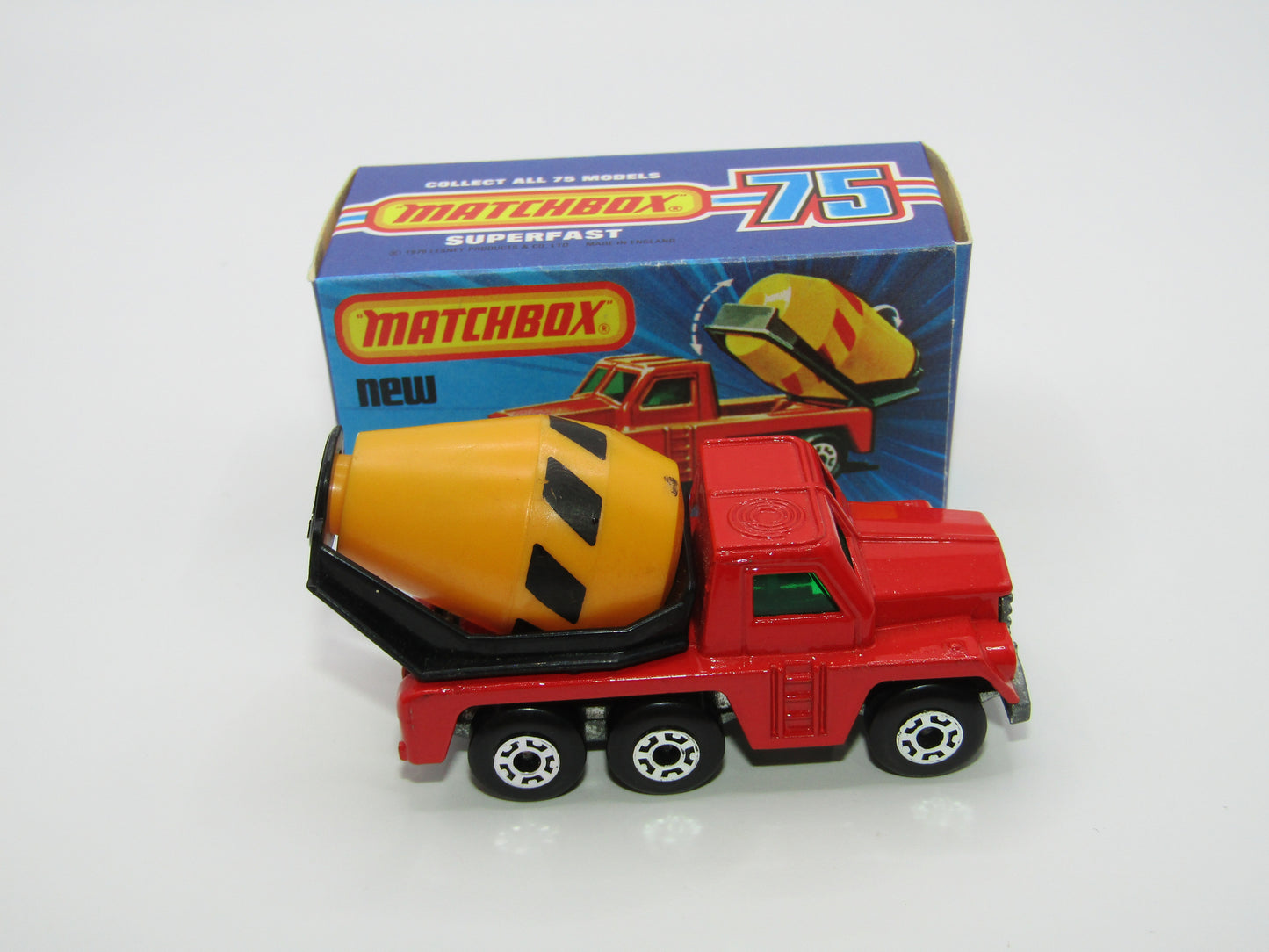 Matchbox Superfast No 19C Cement Truck Red BLACK Stripes on Barrel