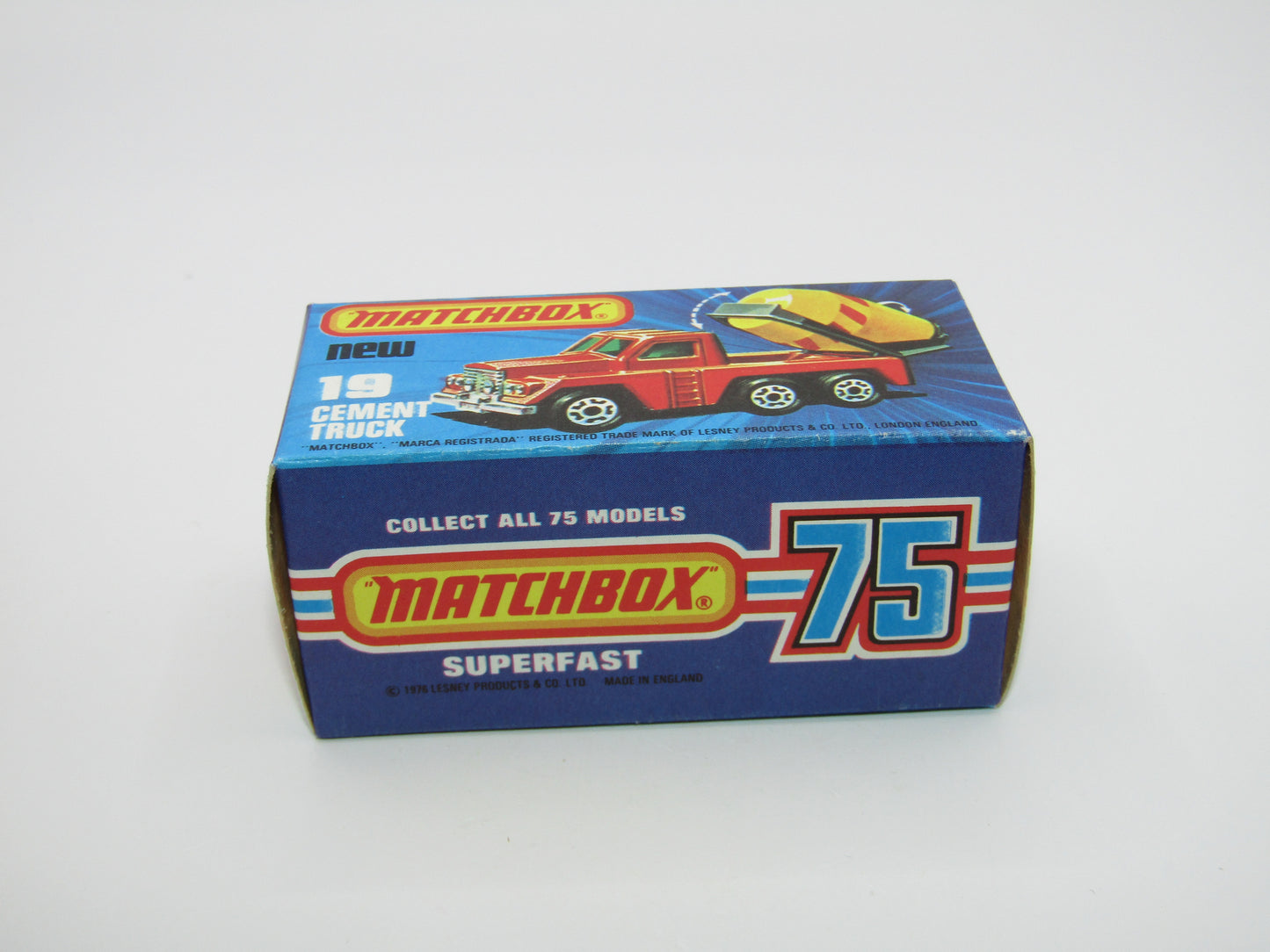 Matchbox Superfast No 19C Cement Truck Red BLACK Stripes on Barrel
