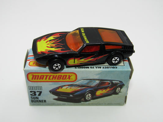 Matchbox Superfast No 37D Sun Burner, Gloss BLACK Hong Kong Base, USA Picture Box