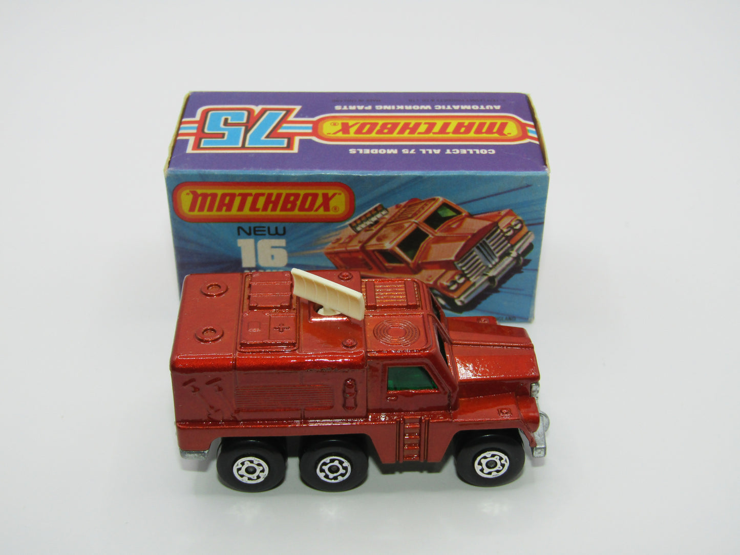 Matchbox Superfast No 16A Badger, Medium Bronze, IVORY Radar, Unpainted Base