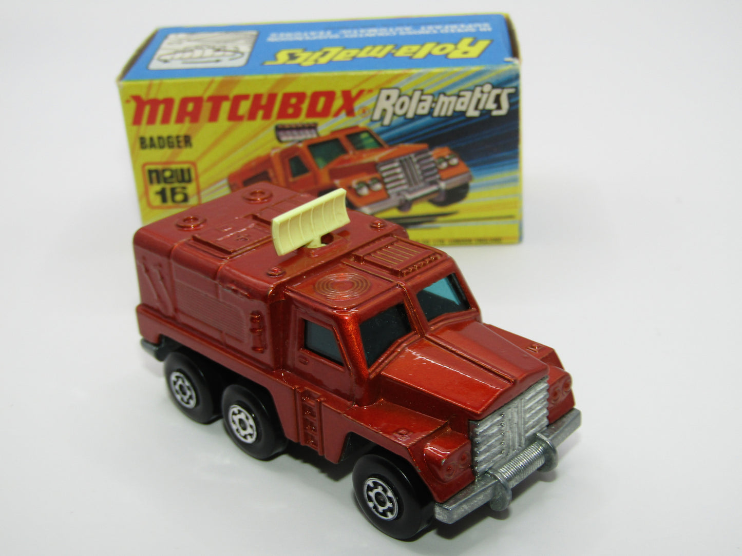 Matchbox Superfast No 16A Badger, Light Bronze, BLUE Windows, Unpainted Base