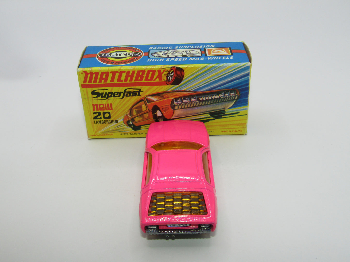 Matchbox Superfast No 20A Lamborghini Marzal HOT PINK Narrow Wheels