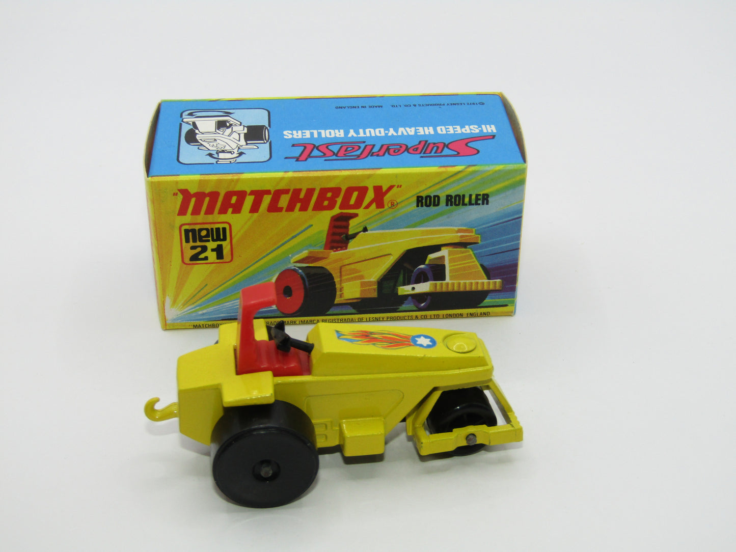 Matchbox Superfast No 21 Rod Roller - BLACK BASE Flames Label