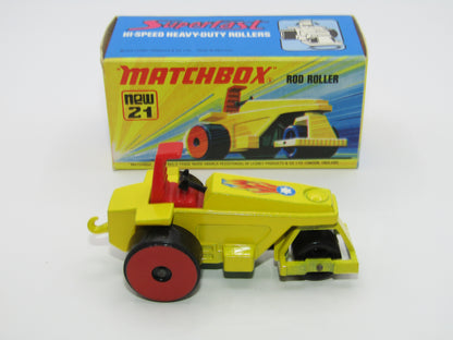 Matchbox Superfast No 21 Rod Roller - SOLID RED Wheel Hubs