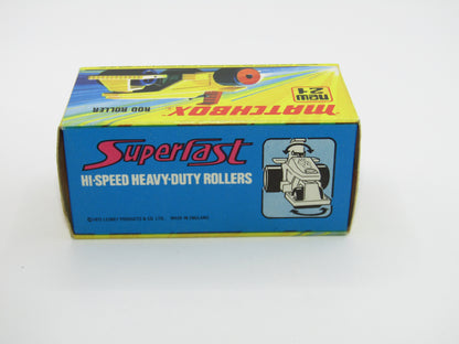 Matchbox Superfast No 21 Rod Roller - SOLID RED Wheel Hubs