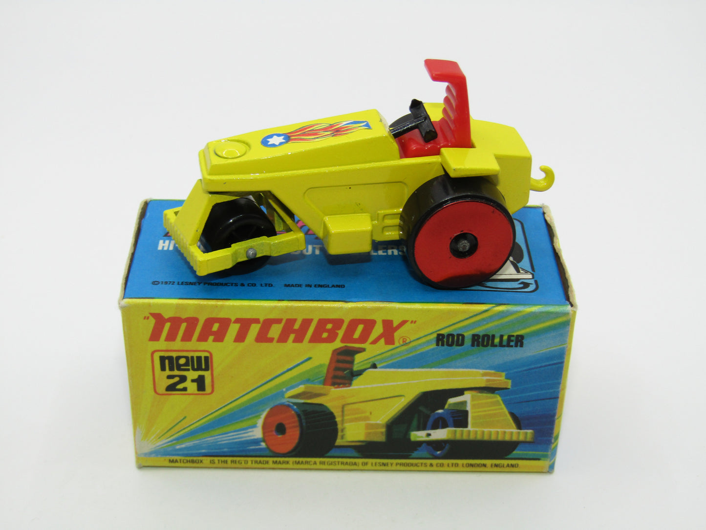 Matchbox Superfast No 21 Rod Roller - METALLIC RED Wheel Hubs