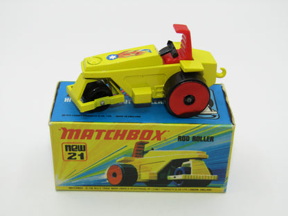 Matchbox Superfast No 21 Rod Roller - METALLIC RED Wheel Hubs
