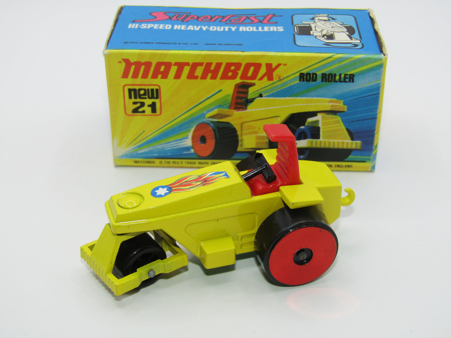 Matchbox Superfast No 21 Rod Roller - METALLIC RED Wheel Hubs
