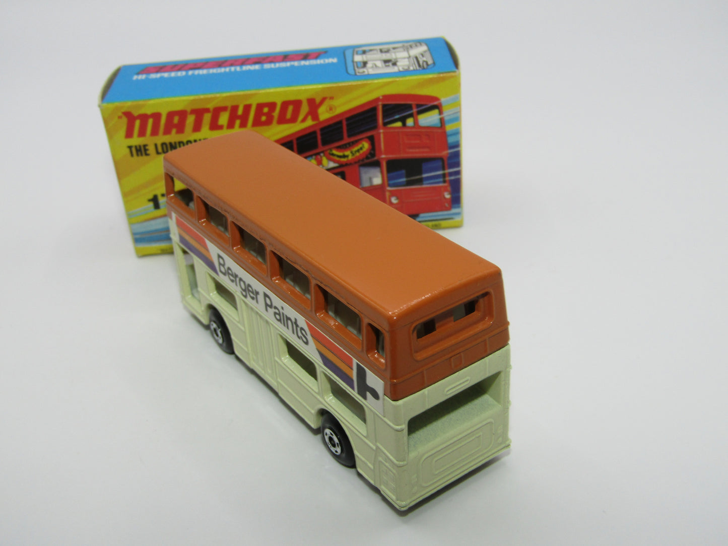 Matchbox Superfast No 17B The Londoner COFFEE AND CREAM BERGER PAINTS Gloss Black Base
