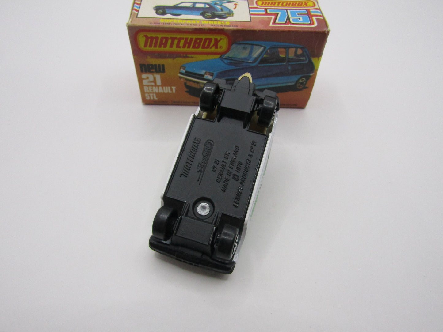 Matchbox Superfast No 21C Renault 5TL KONI FLAT BLACK Base Rallye Le Car