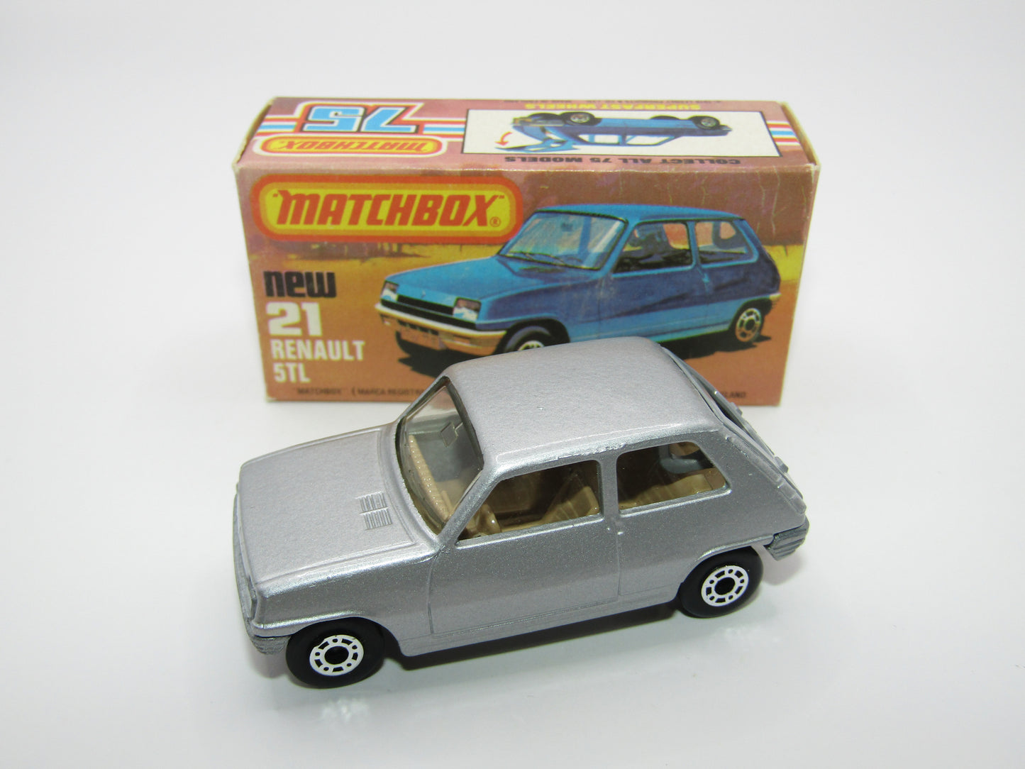 Matchbox Superfast No 21C Renault 5TL Silver BROWN Interior SILVER Base