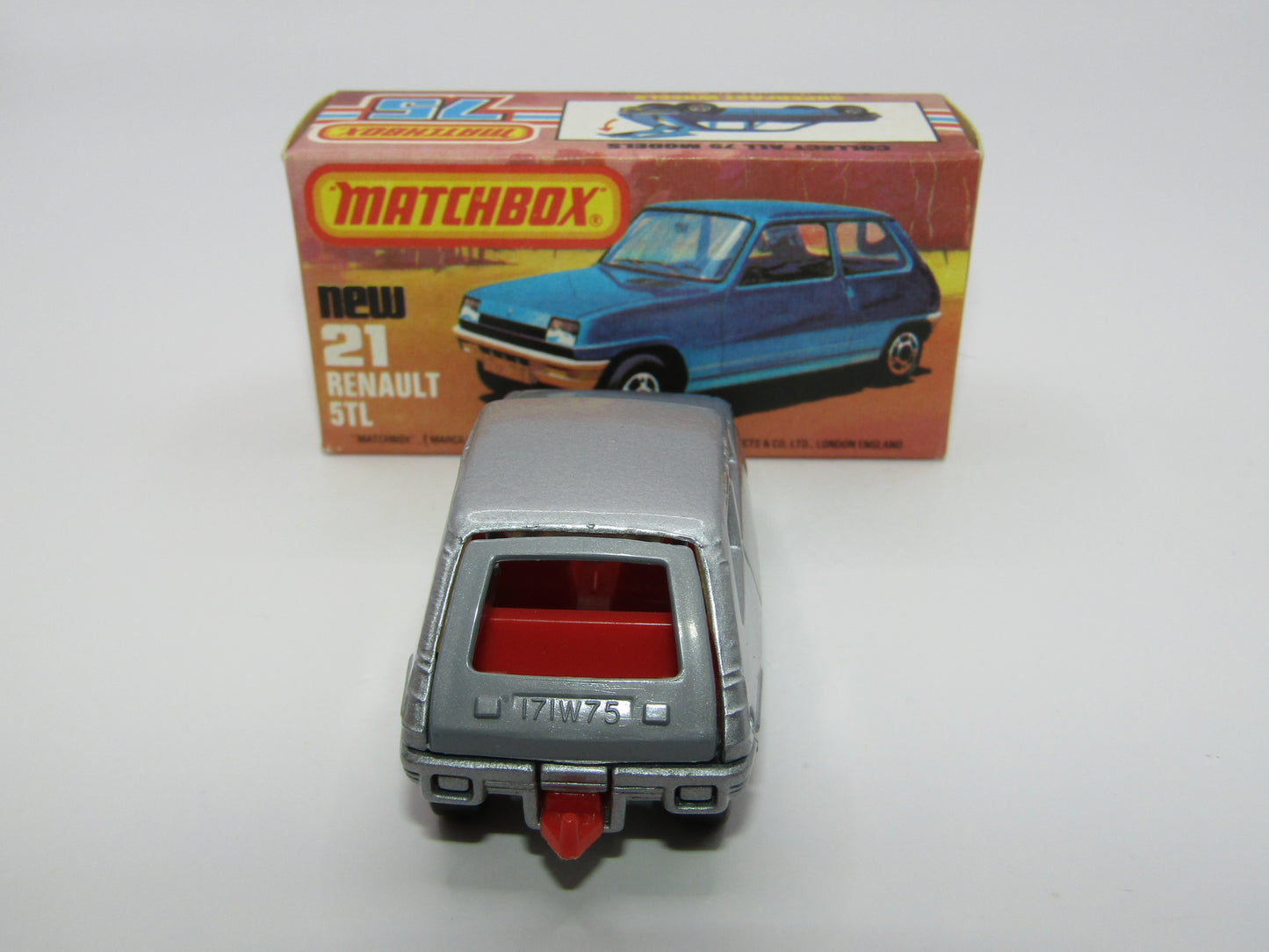 Matchbox Superfast No 21C Renault 5TL BLACK HUBS RED Int SILVER BASE