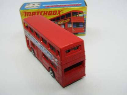 Matchbox Superfast No 17B The Londoner, Ty-Phoo, 5 Spoke Wheels, Gloss Black Base