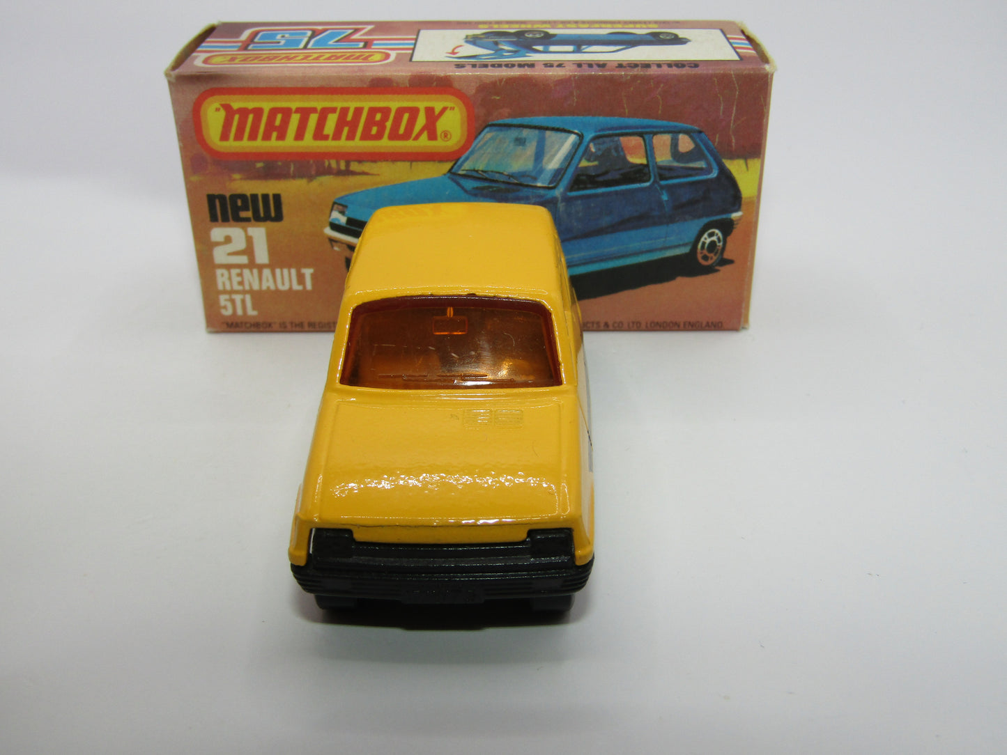 Matchbox Superfast No 21C Renault 5TL DARK AMBER Windows GREY BROWN Base