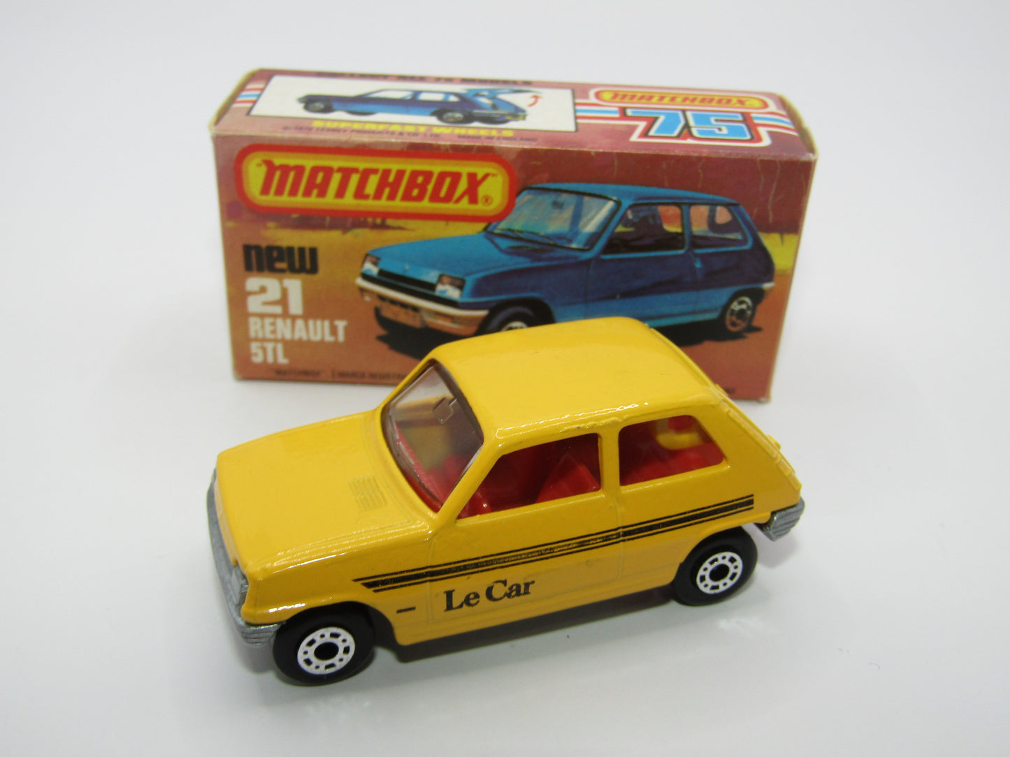 Matchbox Superfast No 21C Renault 5TL Yellow RED Interior SILVER Base