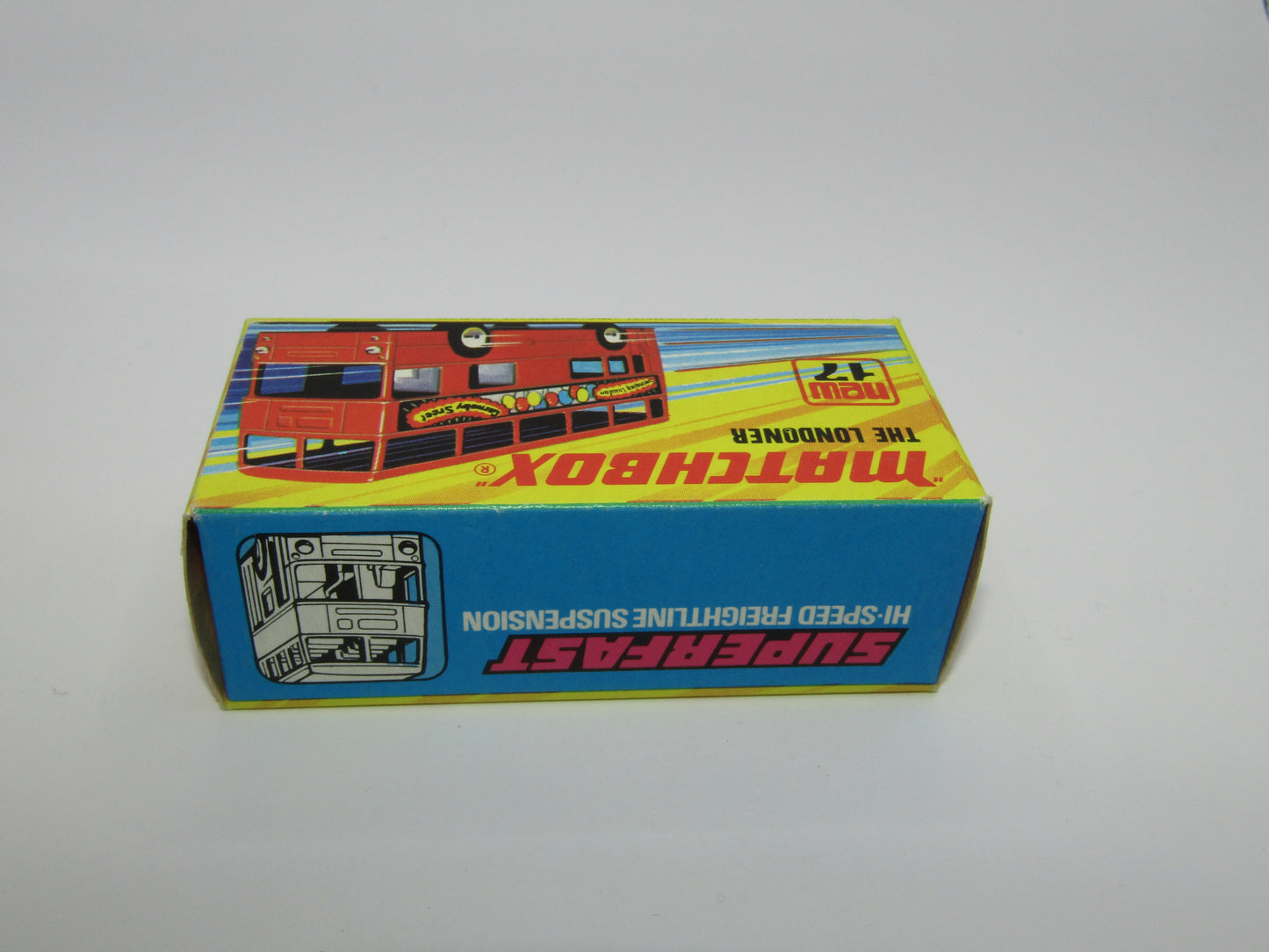 Matchbox Superfast No 17B The Londoner, RED Silver Jubilee, 5 Spoke Wheels, Gloss Black Base