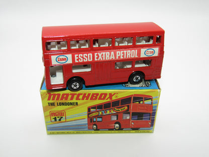 Matchbox Superfast No 17B The Londoner, ESSO EXTRA PETROL, 5 Spoke Wheels, Gloss Black Base