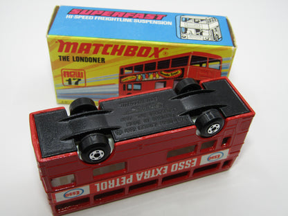 Matchbox Superfast No 17B The Londoner, ESSO EXTRA PETROL, 5 Spoke Wheels, Gloss Black Base