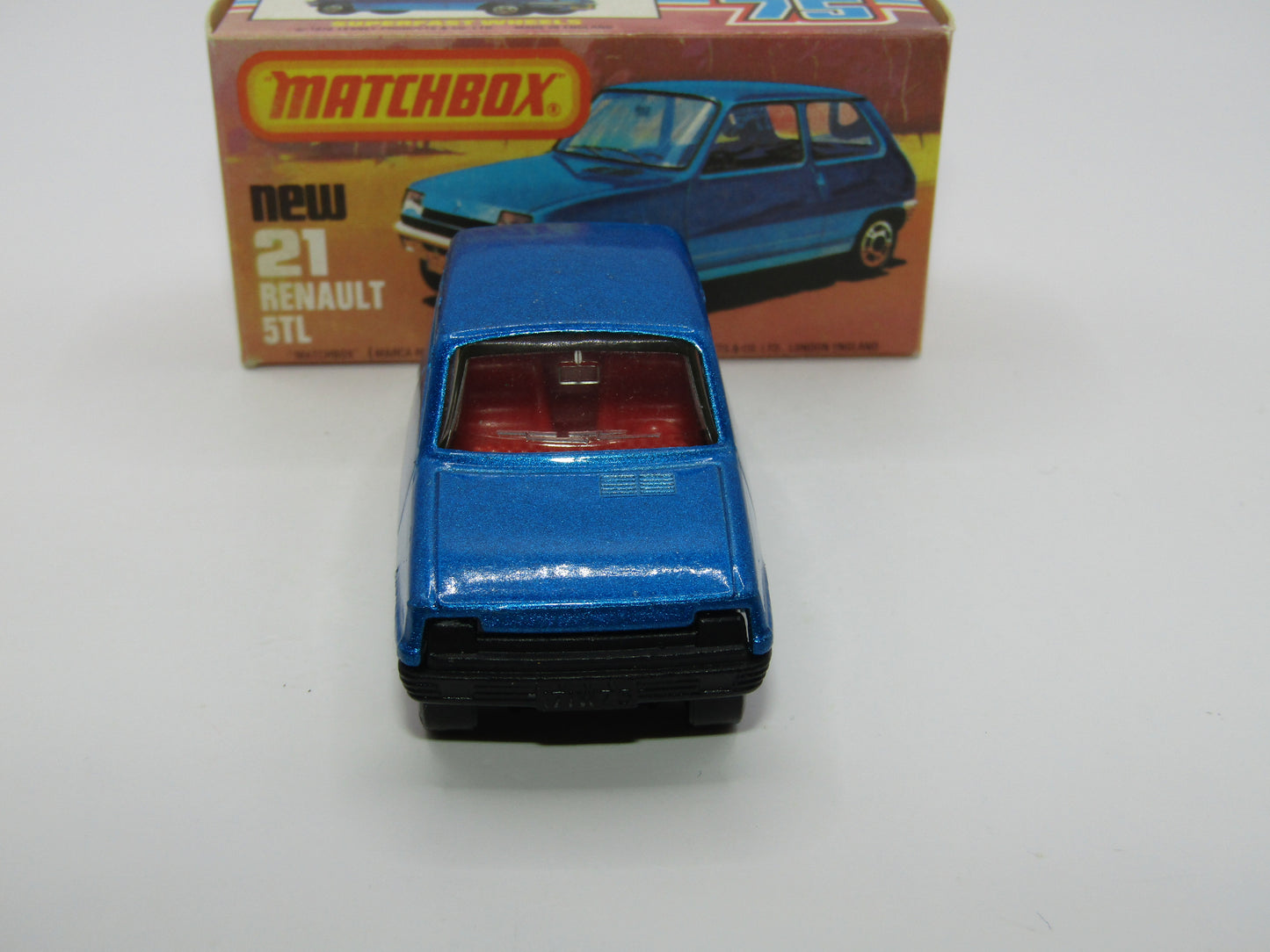 Matchbox Superfast No 21C Renault 5TL Blue RED Interior BLACK Base