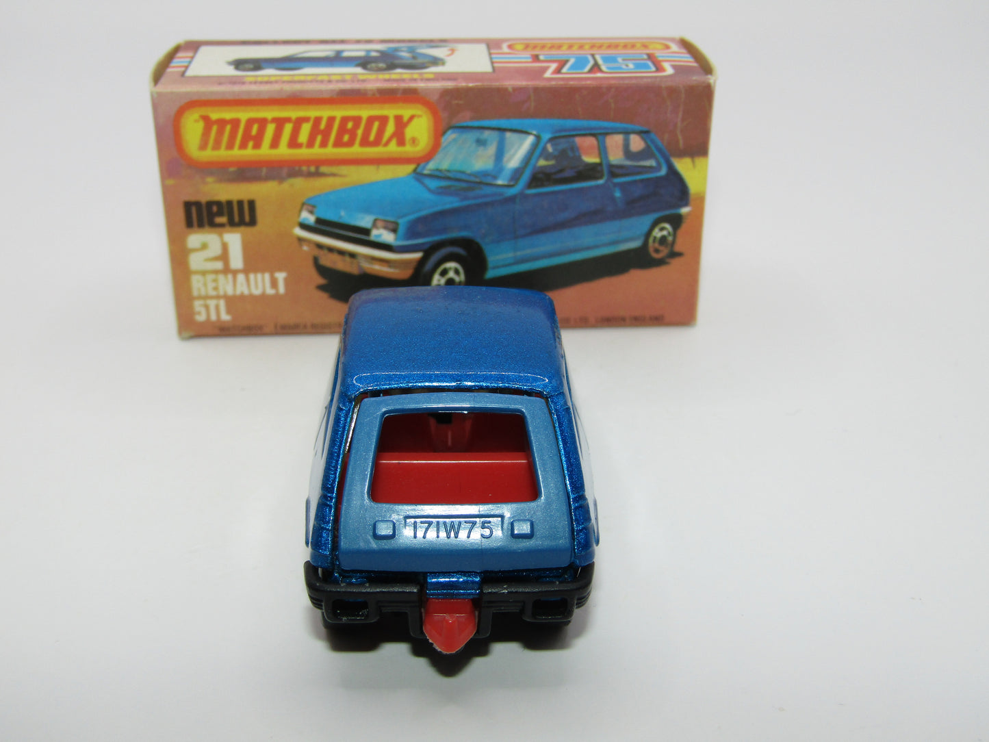 Matchbox Superfast No 21C Renault 5TL Blue RED Interior BLACK Base