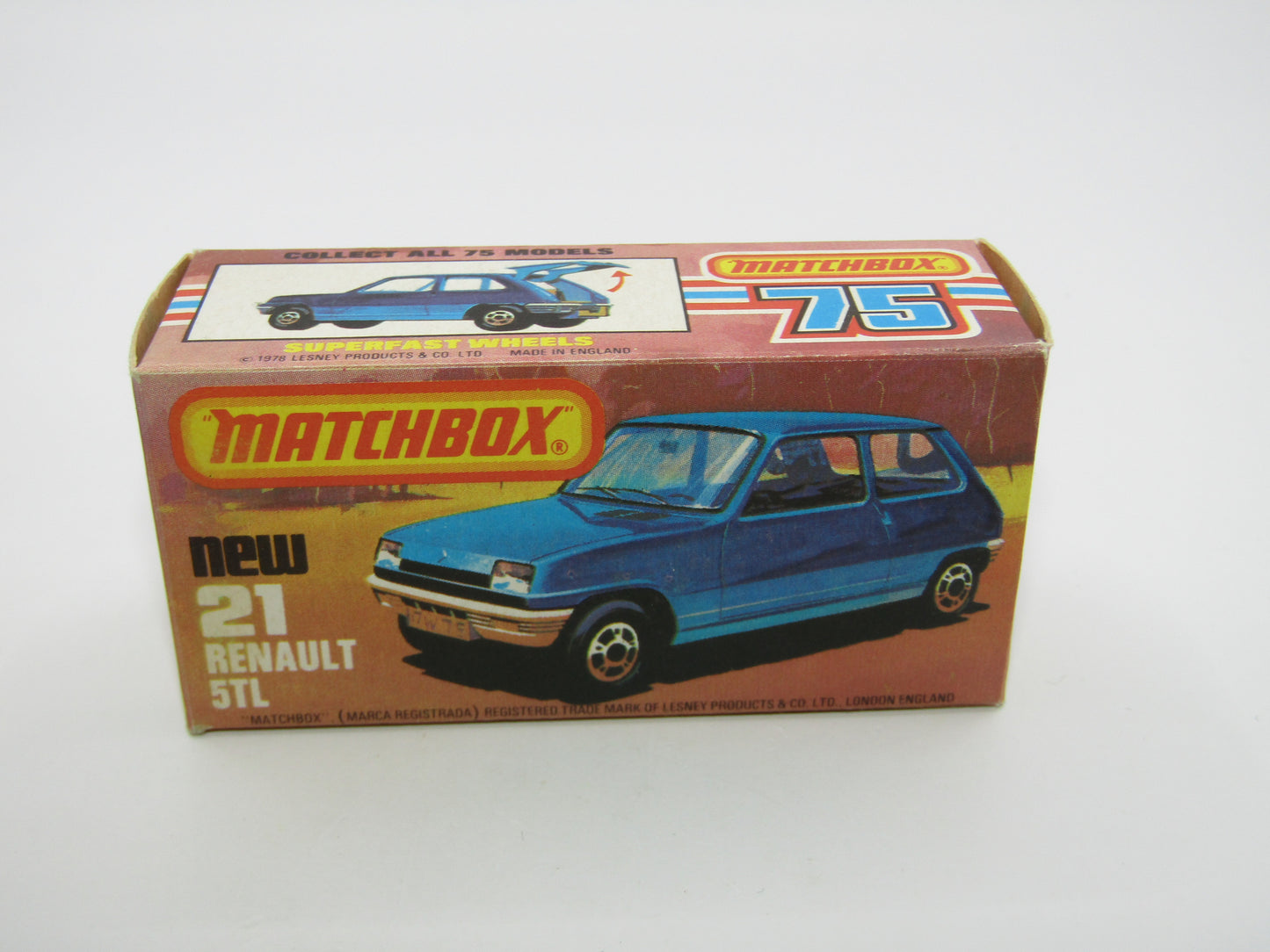 Matchbox Superfast No 21C Renault 5TL Blue RED Interior BLACK Base