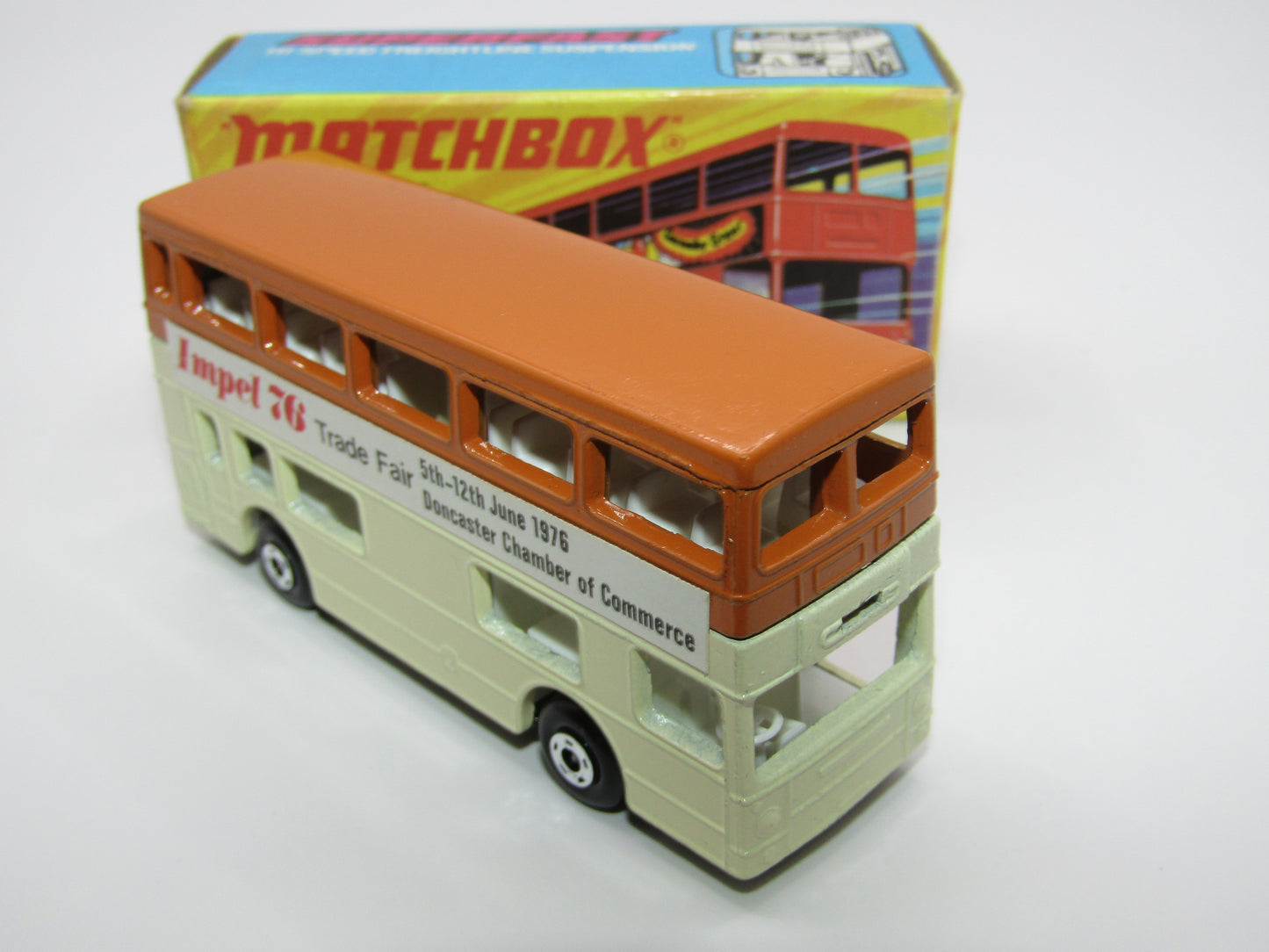 Matchbox Superfast No 17B The Londoner Impel 76 Coffee & Cream Gloss Black Base